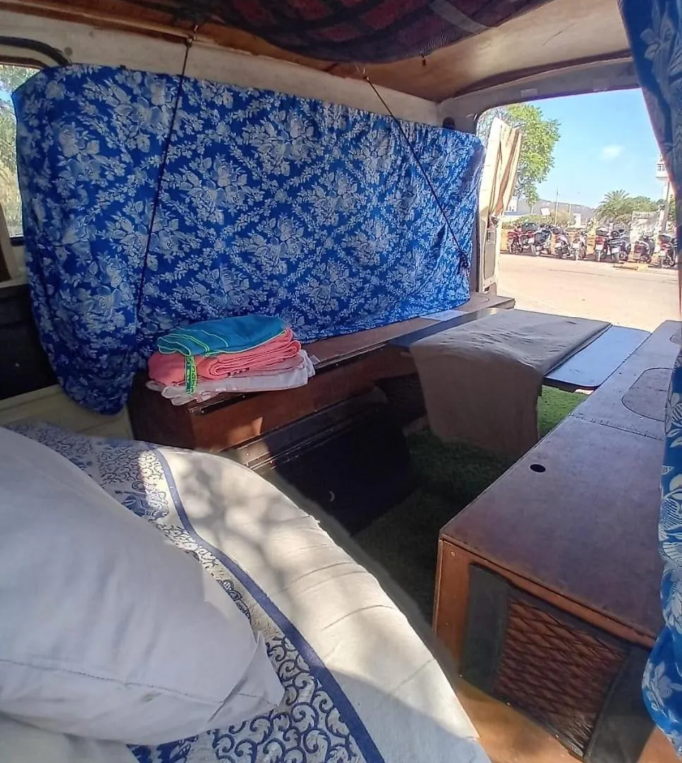 Camper Van Vintage For Drive With Full Equipment Mallorca Sol de Mallorca Апартаменты